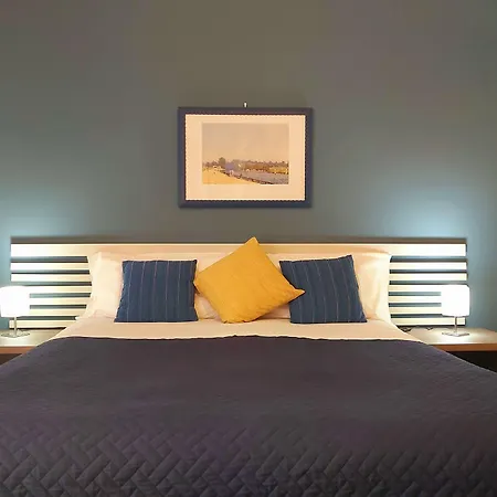 Bella Giulia Bed & Breakfast