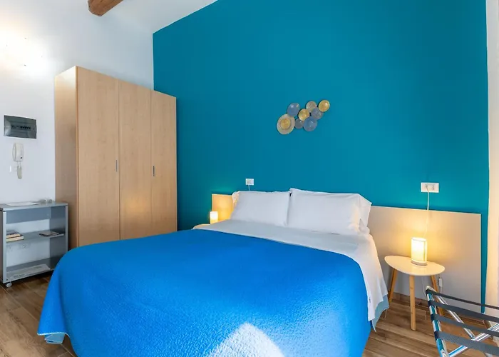 Bella Giulia Bed and Breakfast 3*