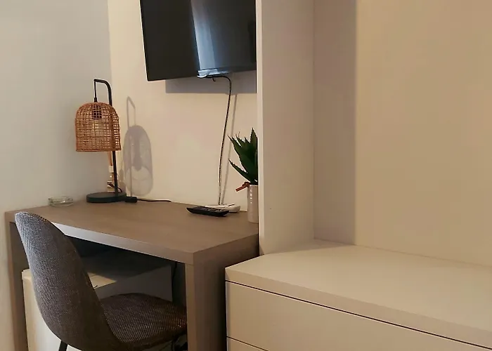 Bella Giulia Bed and Breakfast 3*