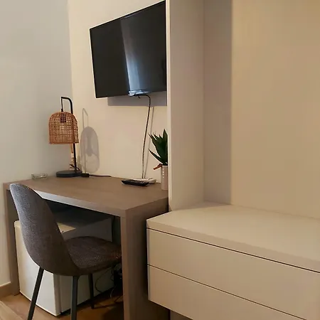 Bella Giulia Bed and Breakfast 3*